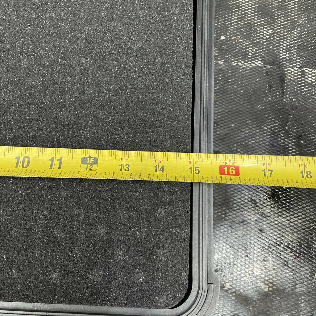 Hard storage box