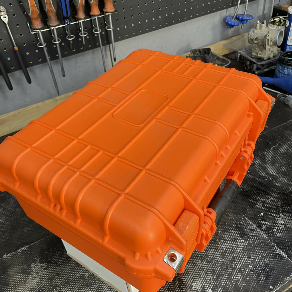 Hard storage box